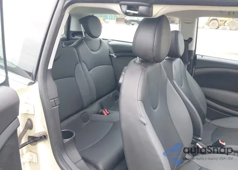 2010 Mini Cooper Clubman z USA, uszkodzony, nr VIN WMWML3C50ATX38346